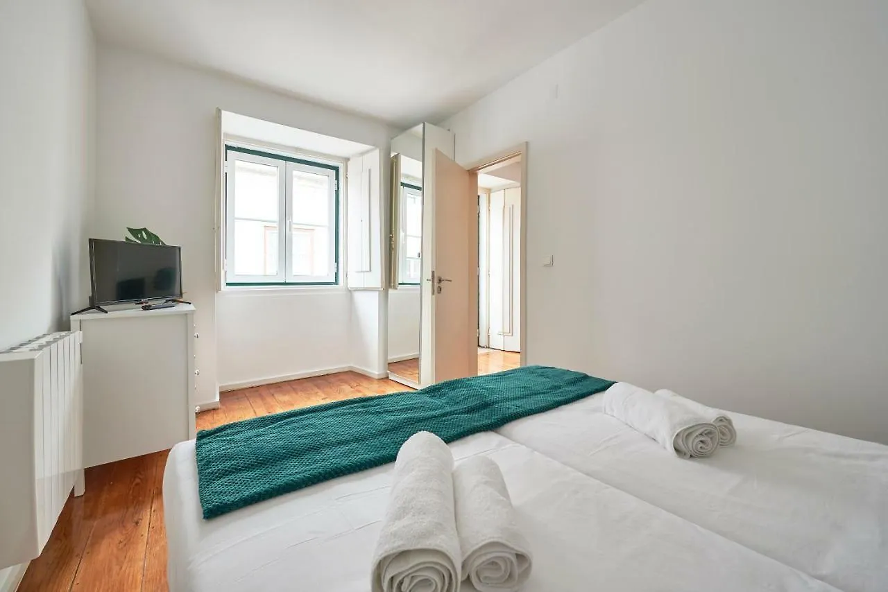 Casa Portuguesa Rosa Apartment Lisbon