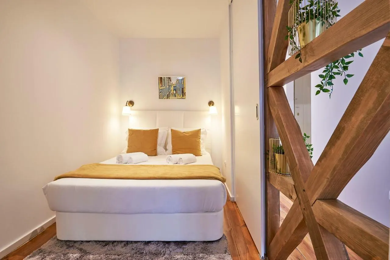 Casa Portuguesa Rosa Apartment Lisbon