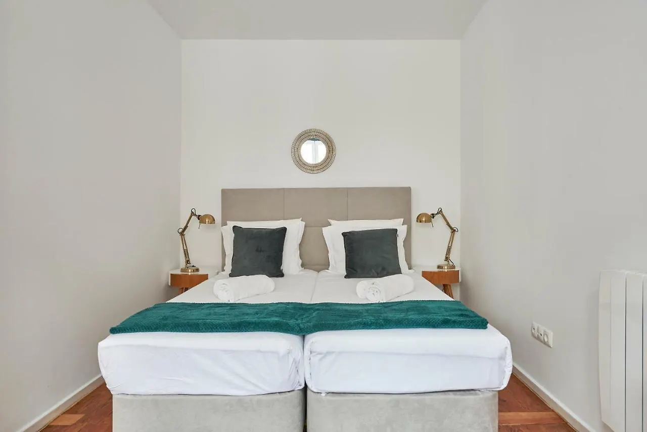 Casa Portuguesa Rosa Apartment Lisbon
